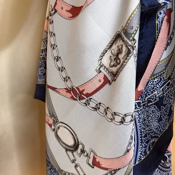 New Cute Blue & Cream Satin Scarf size OS - Picture 7 of 7